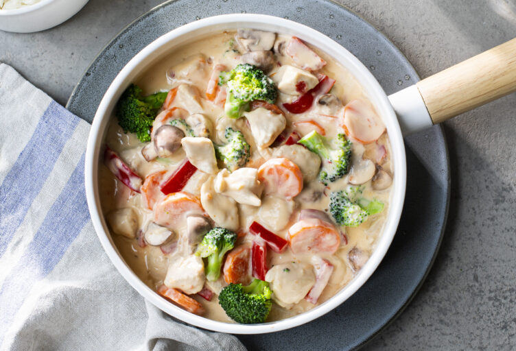 Slik lager du en sterk kyllinggryte