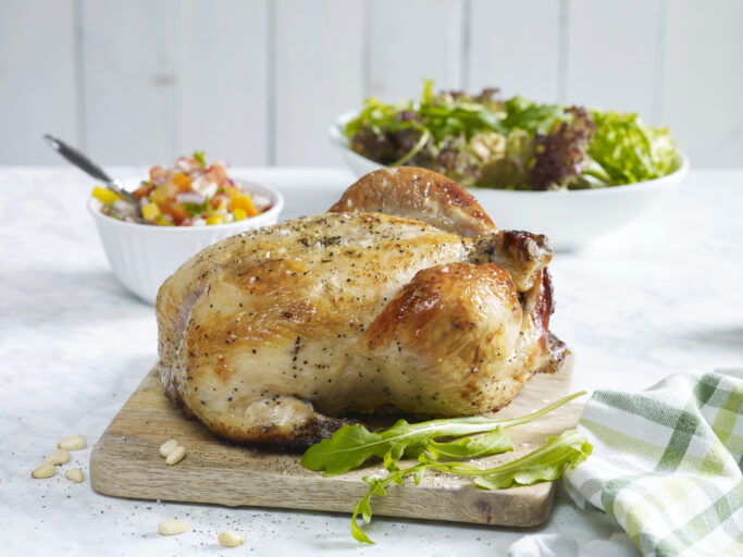 Hel kylling med salsa og nottesalat