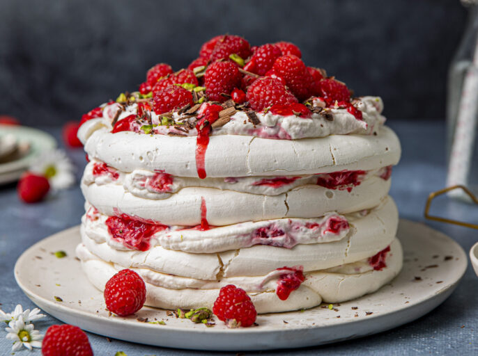 Marengskake med brinhgebaerkrem