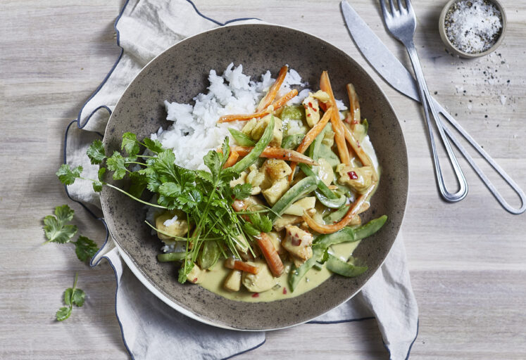 Skivet kyllingfilet med green curry no023718 jpg