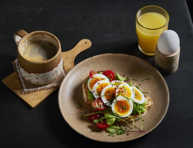 Landbrød med kokt egg