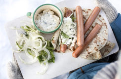 Grillpølse med Cottage chees og philadelphiaost